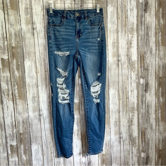 American Eagle Curvy High Rise Distressed Jegging Jeans Short - Picture 1 of 10